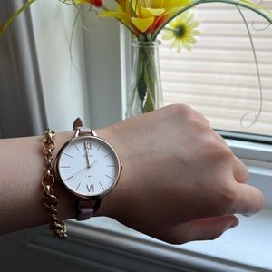 Women’s Leather Fossil Watch